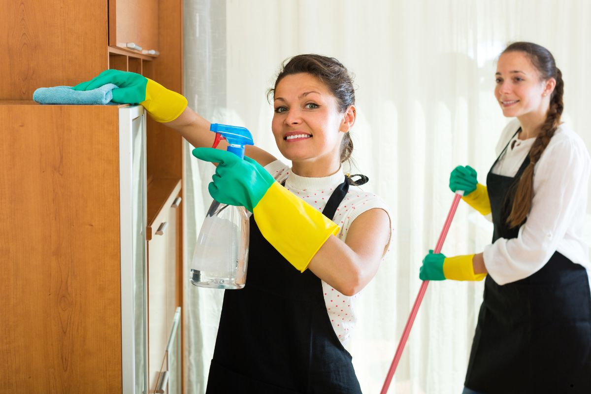 commercial cleaning pro tips