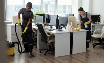 managing large scale cleaning projects